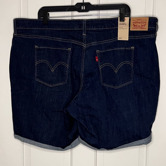 NWT Levi’s Mid-Length Shorts in Lapis Royal Size 22 - Picture 3 of 5